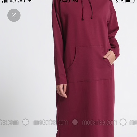 Gorgeous oversized sweater be stylish and comfy - Picture 1 of 3